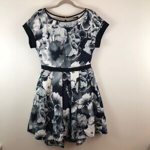 Marchesa Voyage Floral Moon Stars Witchy Print Hi Low Lined Dress